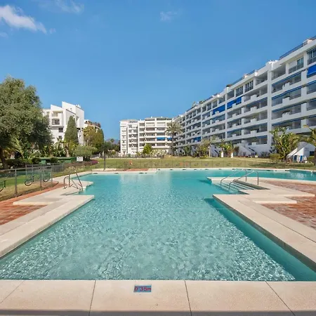 Jardines Del Puerto מארבלה